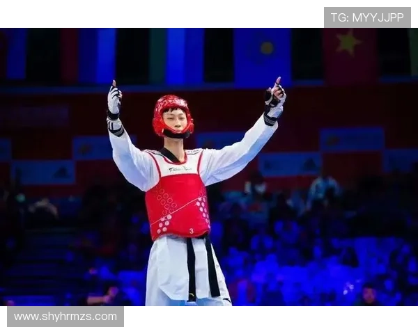 跆拳道世锦赛男子74公斤级半决赛伊朗选手迎战巴西对手精彩对决